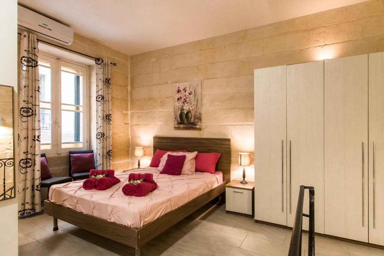 Gb Suites - Triplex Apartment Valletta Buitenkant foto